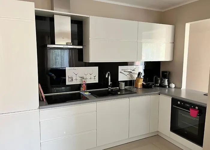 Park Dom Na Wylacznosc Ok 250 M Od Plazy *